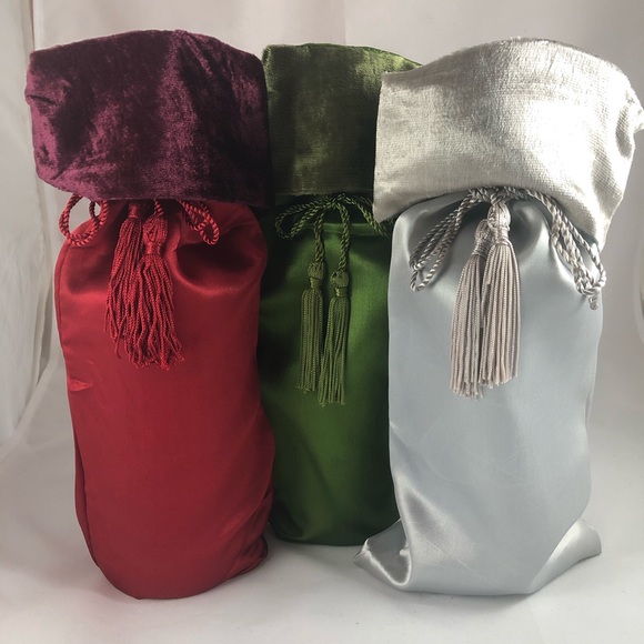 3 True Tote Luxury Wine Bottle Bags - Picture 2 of 8